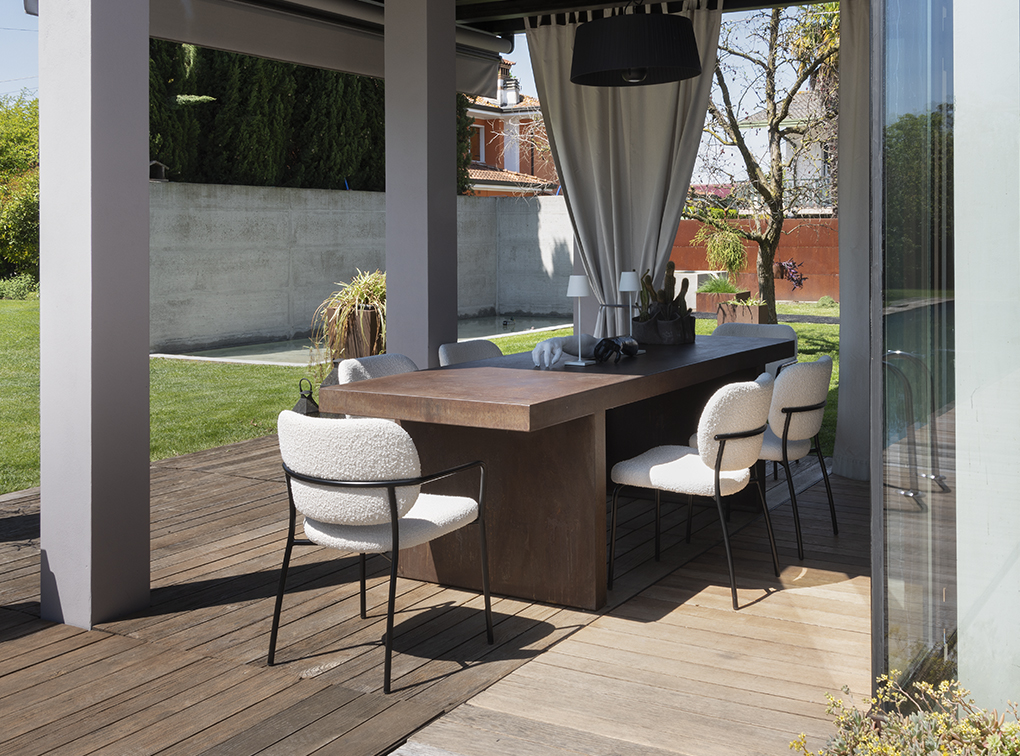 eli collection outdoor