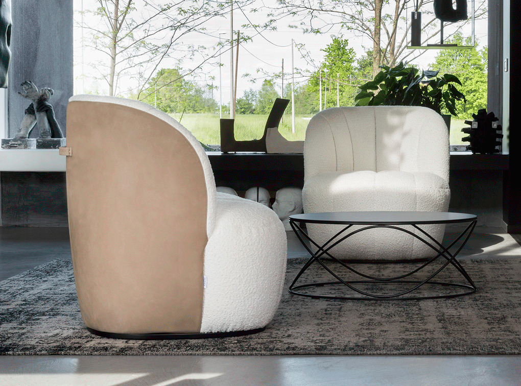 Mellow Lounge and Grace Cofee Table