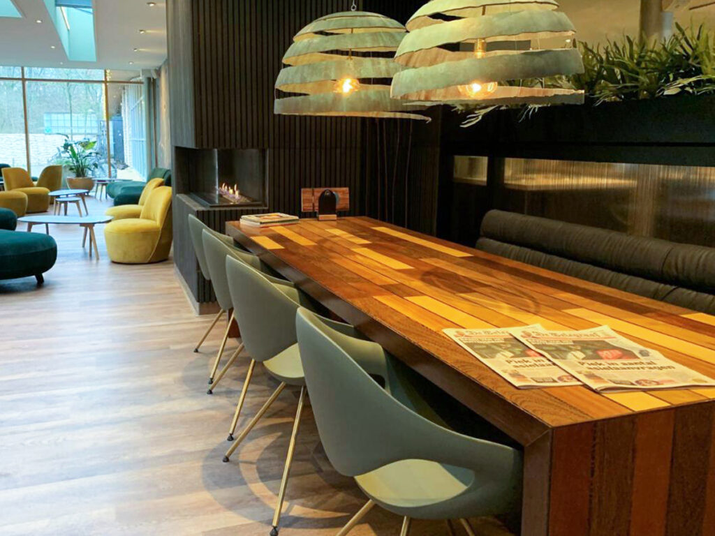 Hotel Mitland - Moon